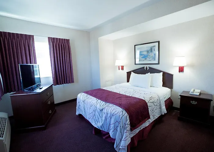 Portland Suites Airport East