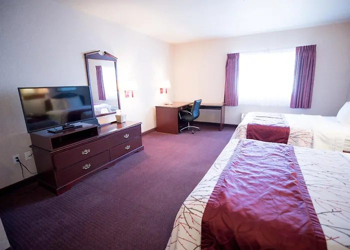 Portland Suites Airport East